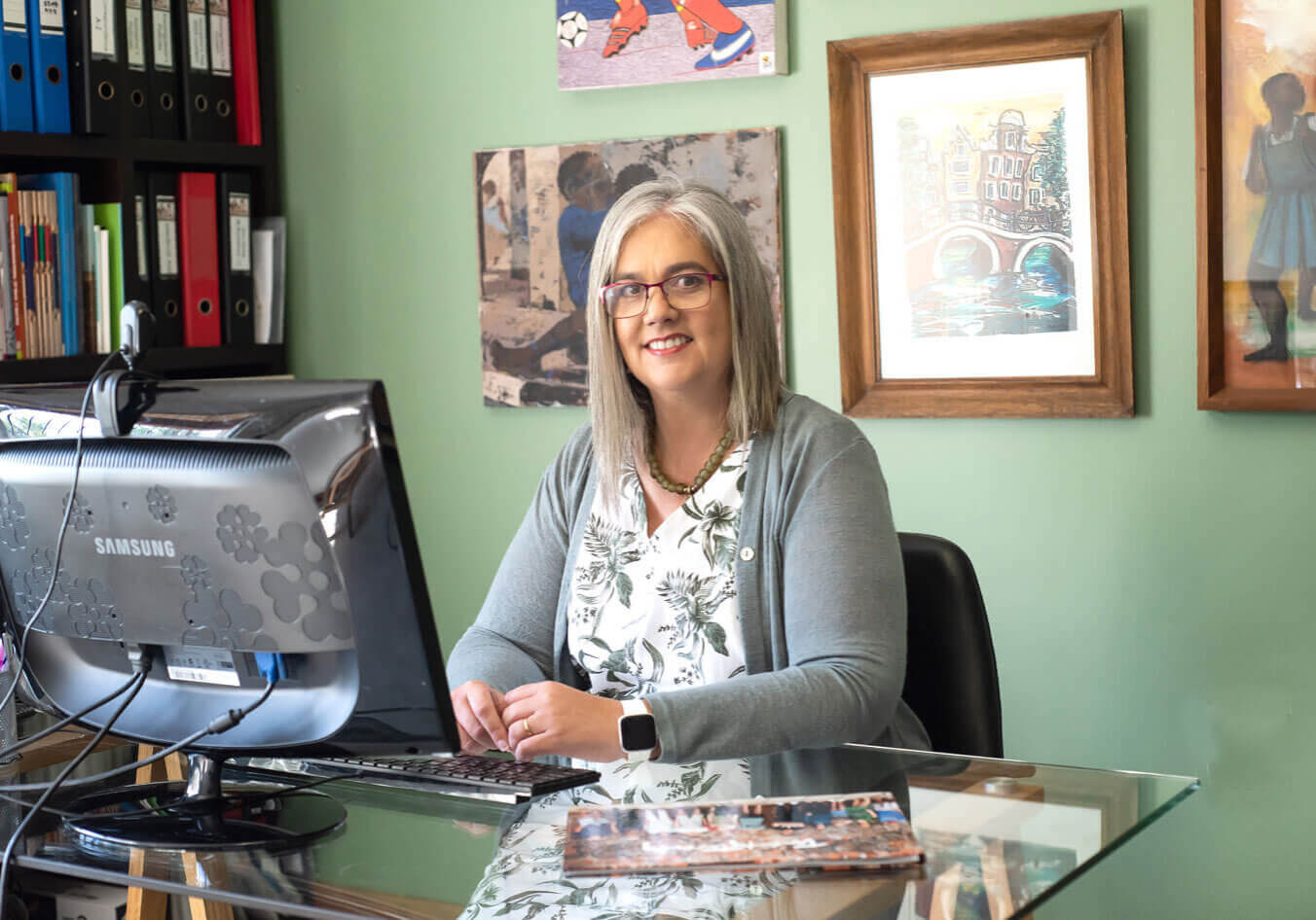 natasha lee photo manager